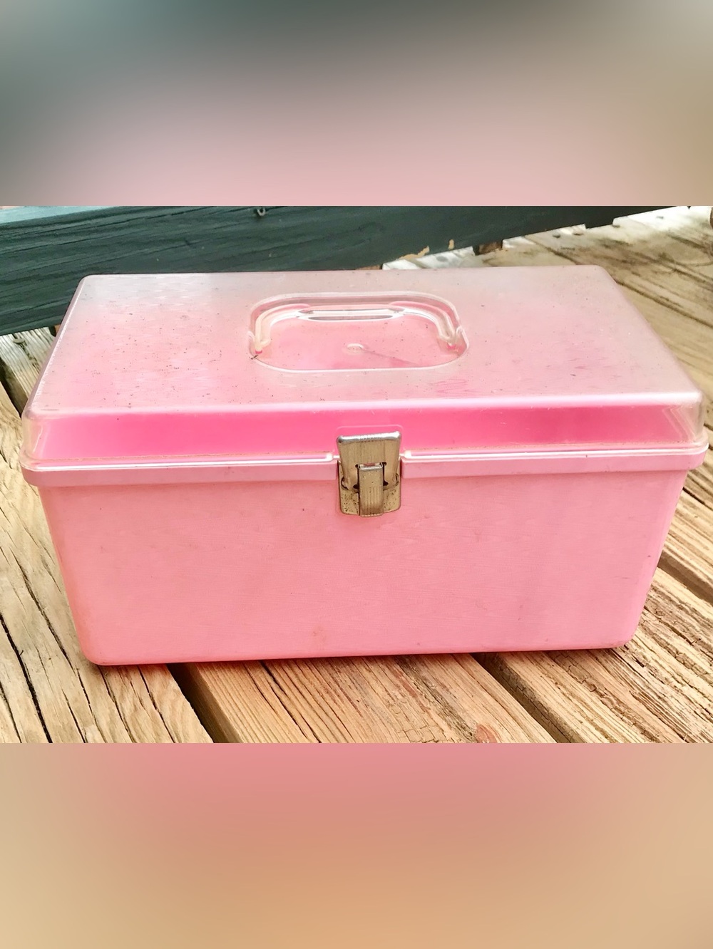 Vintage WILSON Pink Clear Plastic Locking Sewing Box Embroidery Bin Art & Craft